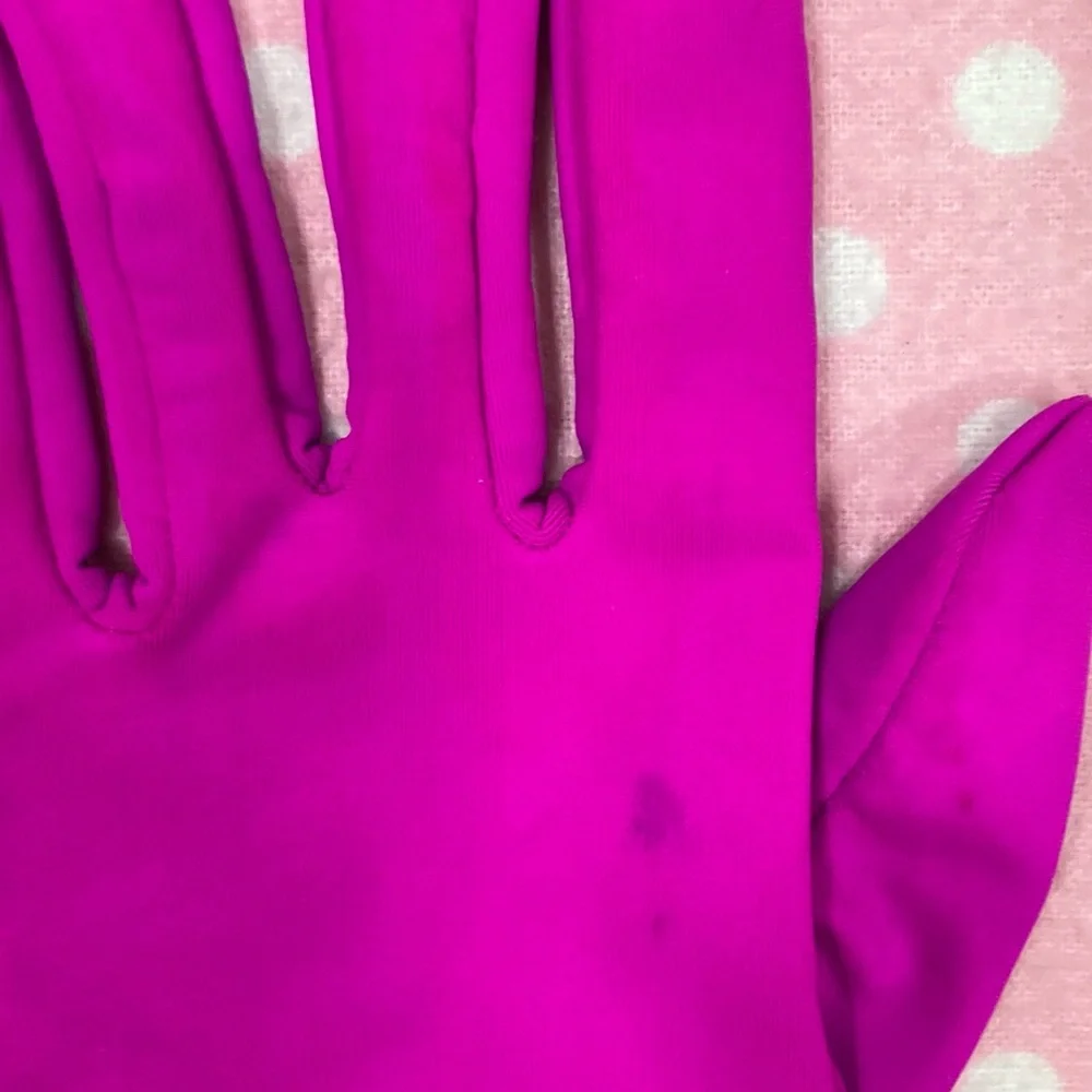 Vintage 80’s Bright pink gloves